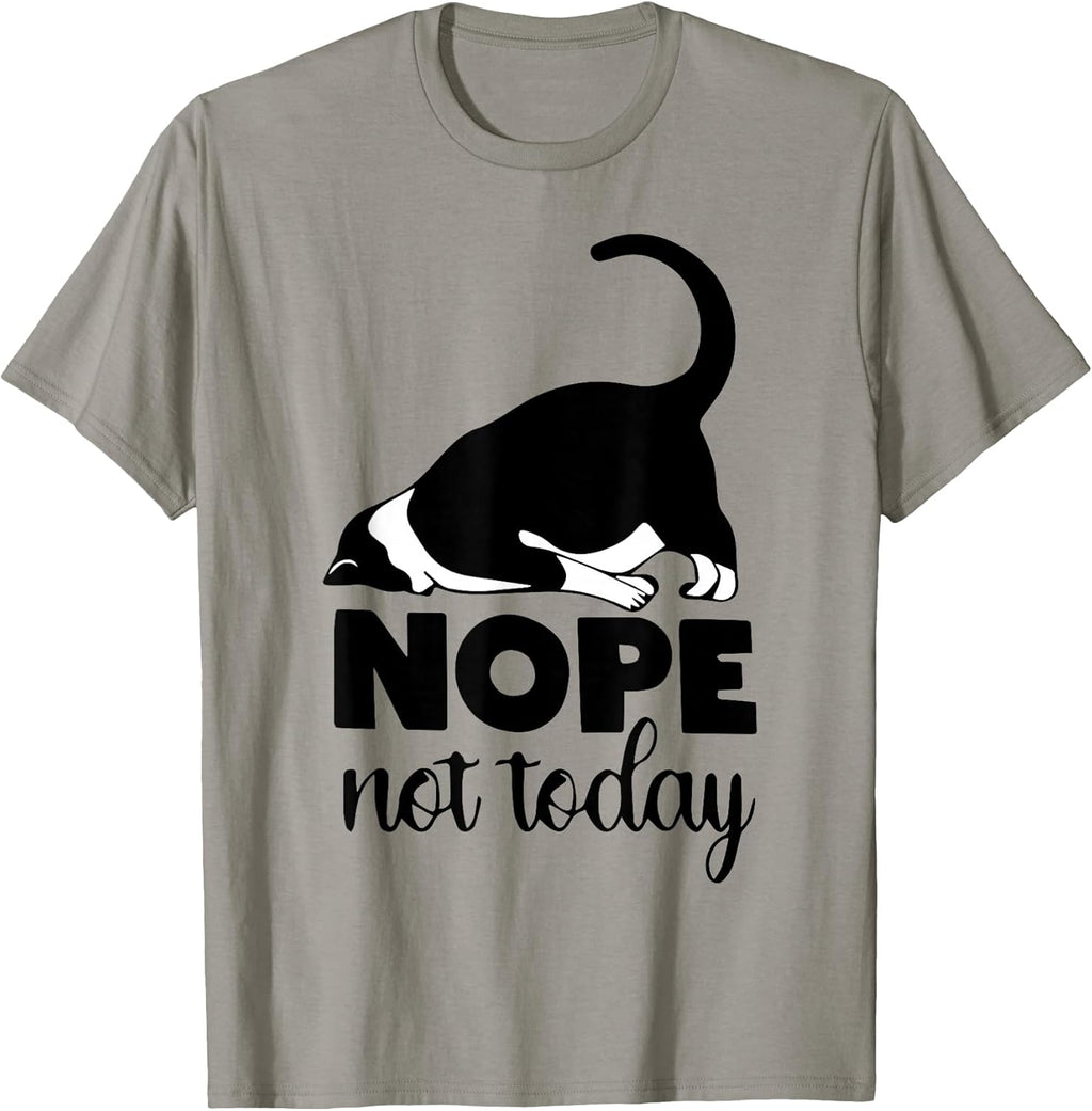 Funny Kitten Cat Mom Cat Dad Cat Lover T-Shirt