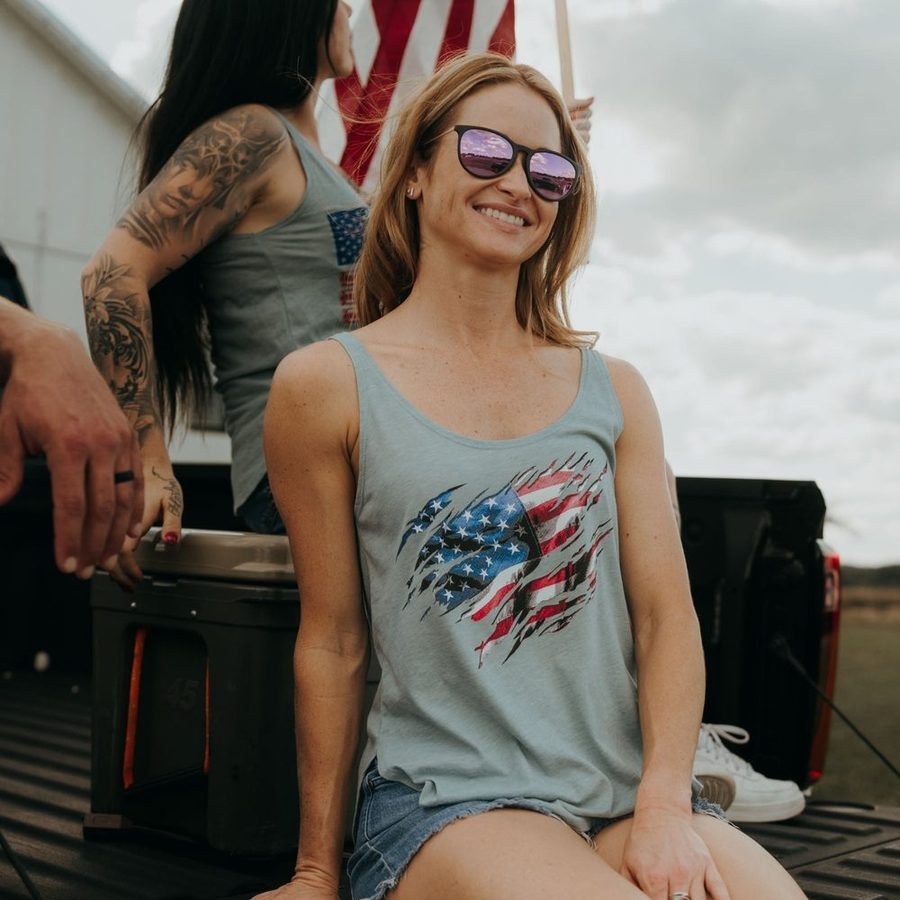 Women's Still Standing Flowy Tank - Stonewash Denim