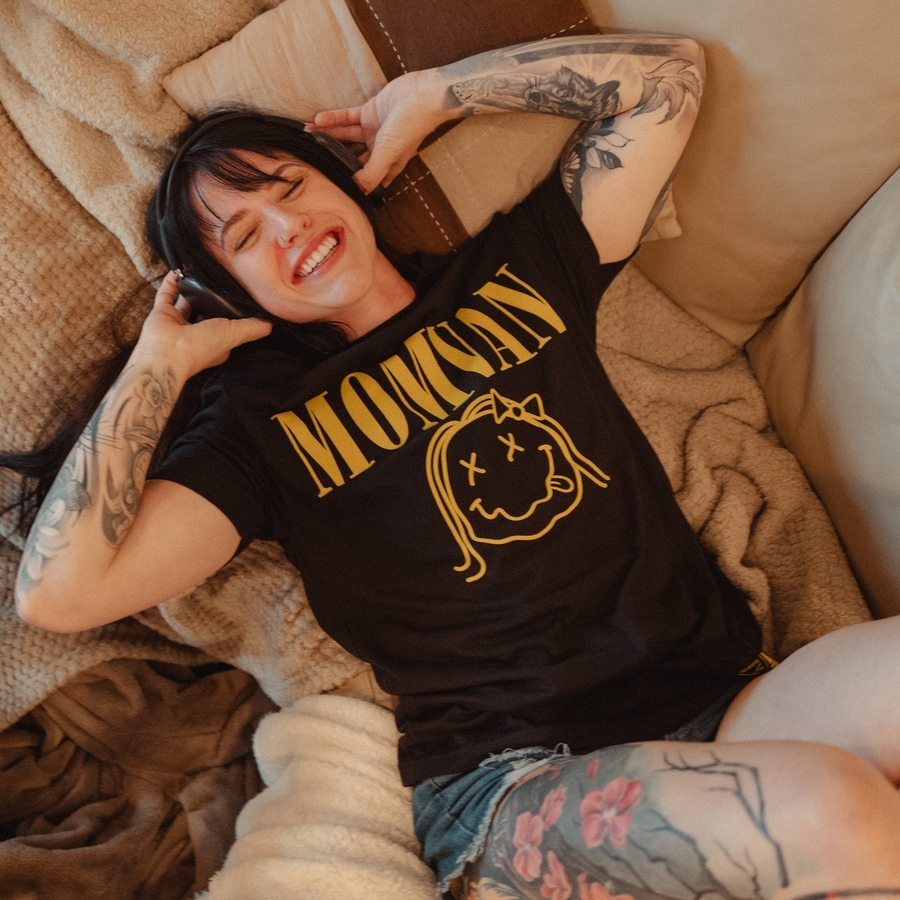 Women's MomVan Boyfriend Fit T-Shirt - Black