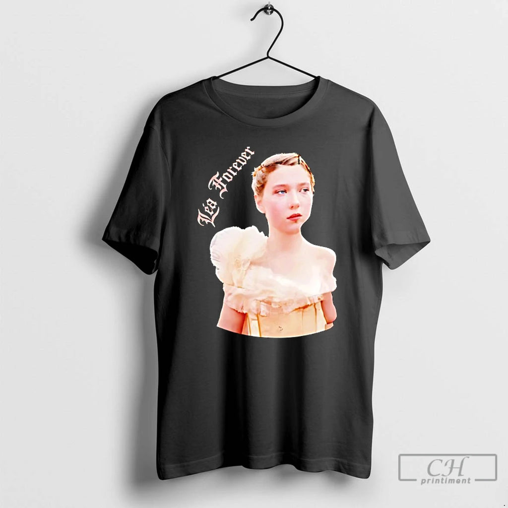 Classic Adele Exarchopoulos Is Wearing Lea Forever