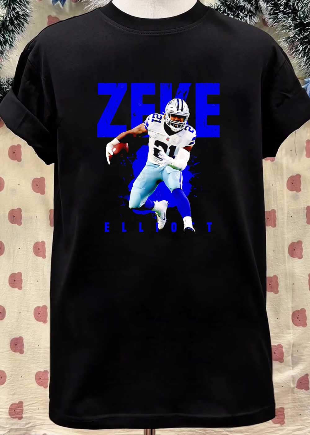Ezekiel Elliott Running with Football Zeke Elliot Dallas Cowboys Shirt
