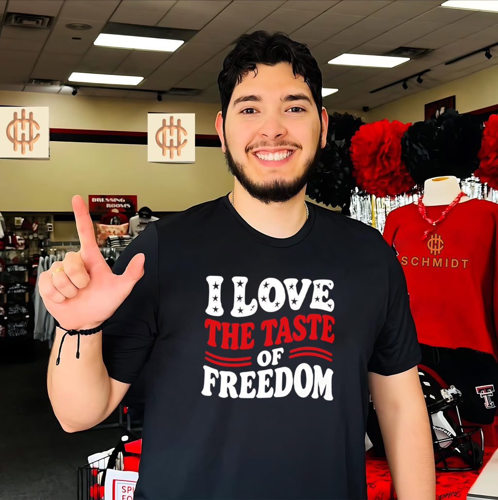 I Love The Taste Of Freedom Couple shirt