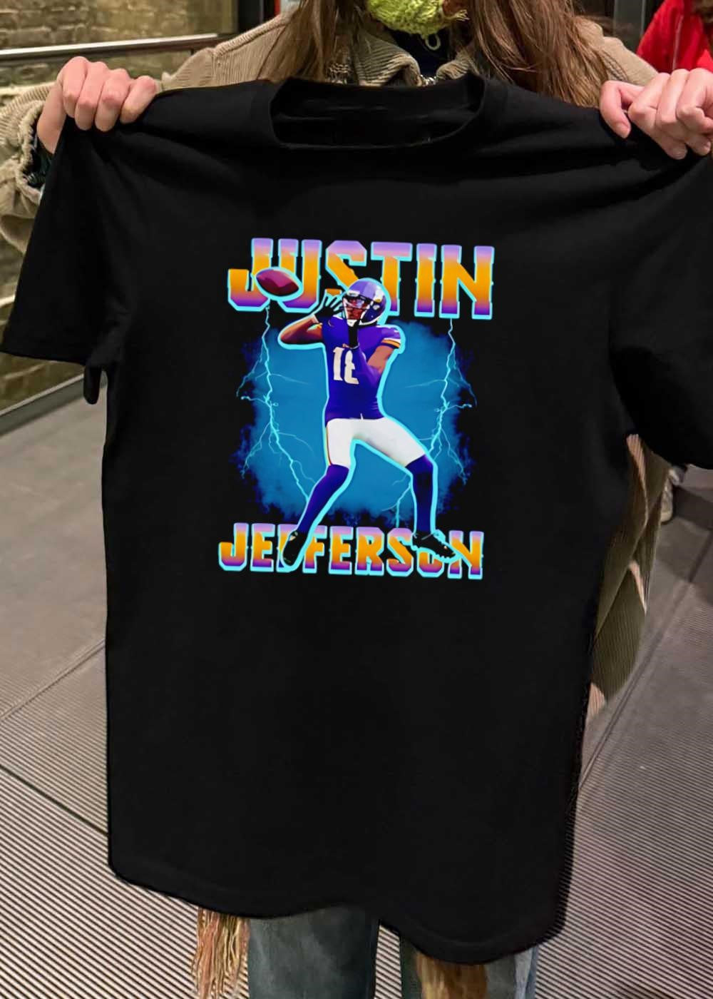 Justin Jefferson Catching Football Minnesota Vikings T-Shirt