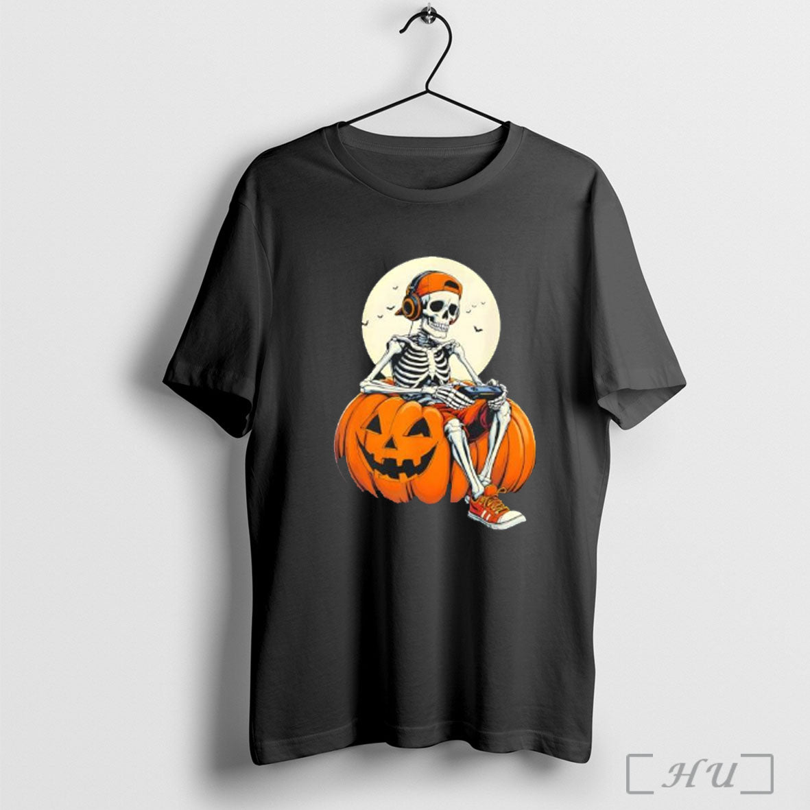 Officials Spooky Pumpkin Skeleton Gamer Halloween T Shirt