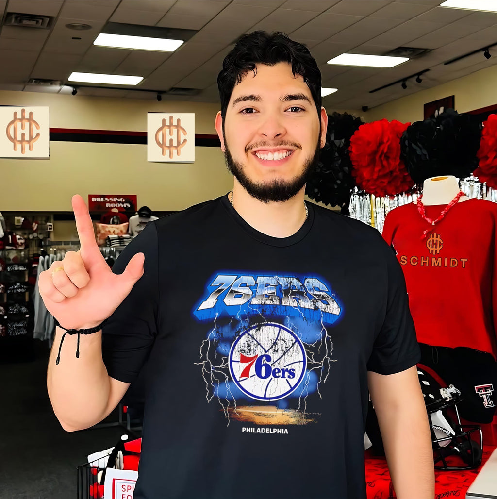 Philadelphia 76ers lighting vintage shirt