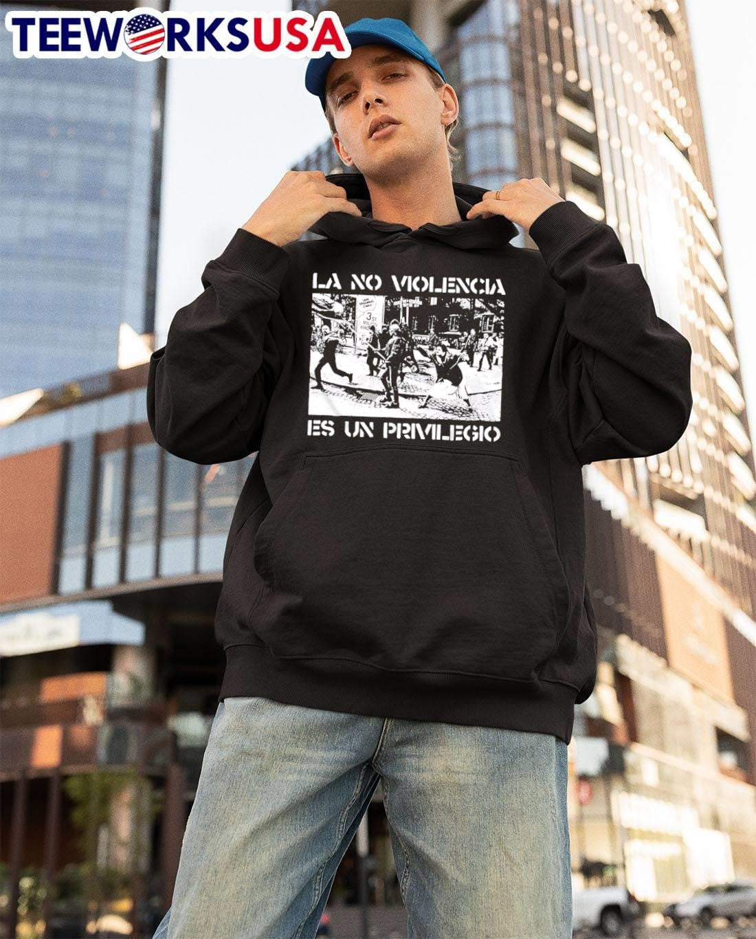 Premium La No Violencia Es Un Privilegio Protest Scene Stencil Art shirt