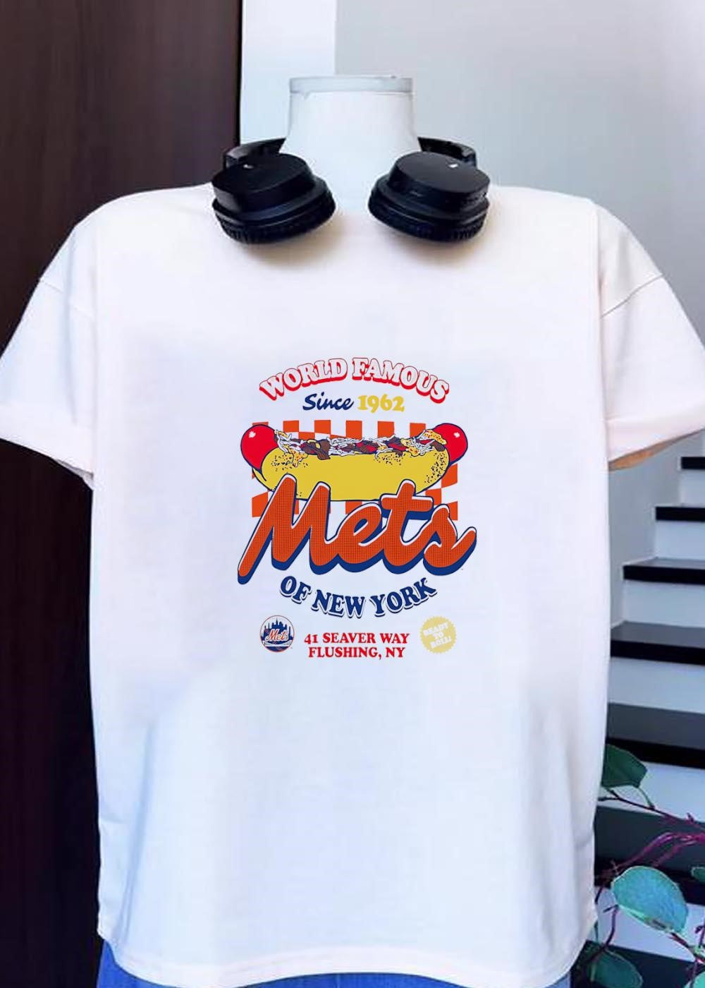 Ready to Roll! World Famous Since 1962 Hot Dog 41 Seaver Way Flushing NY Mets Shirt
