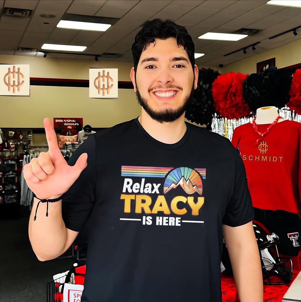 Relax Tracy is here colorful retro shirt