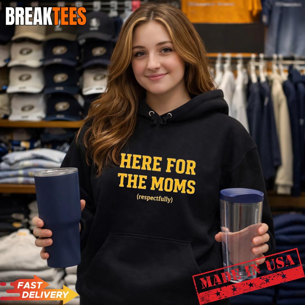 Soy Saucesports Pittsburgh Here For The Moms T-Shirt
