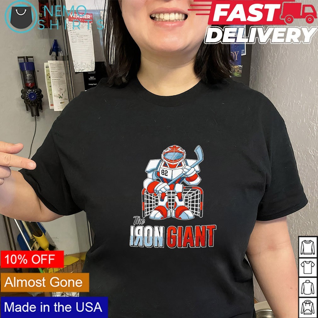The Iron Giant Philadelphia Flyers Claude Giroux shirt