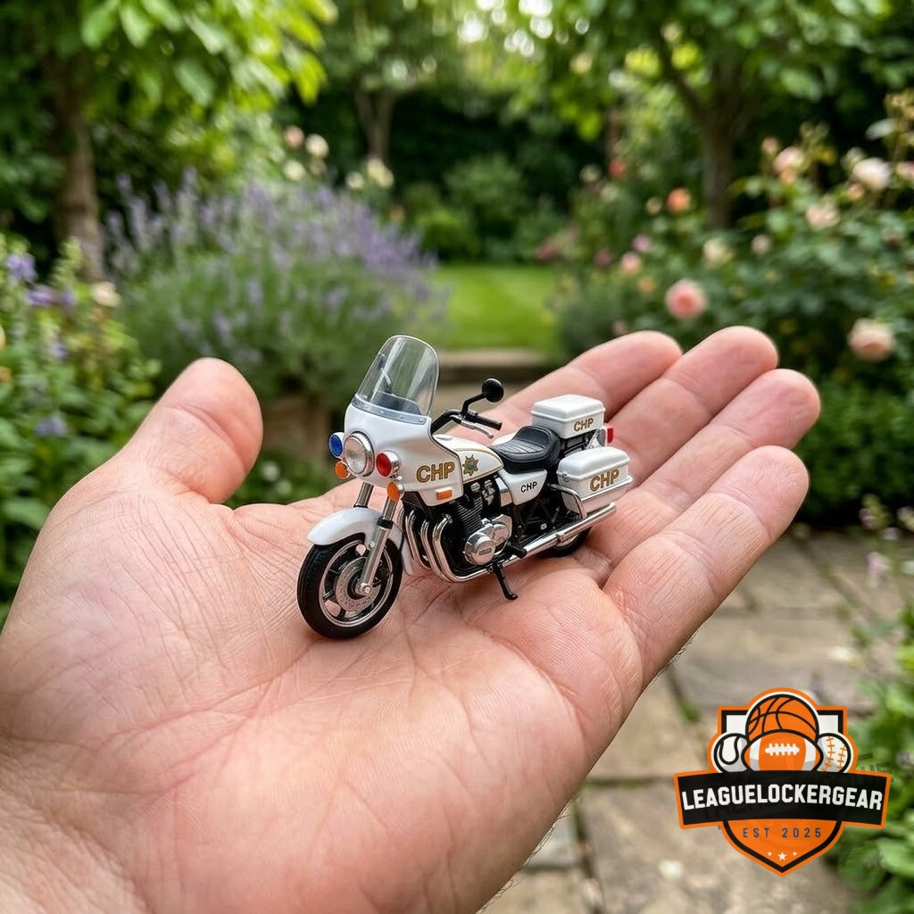CHiPs 49th Anniversary 1977-2026 Edition Hot Wheels Police Motorcycle Model