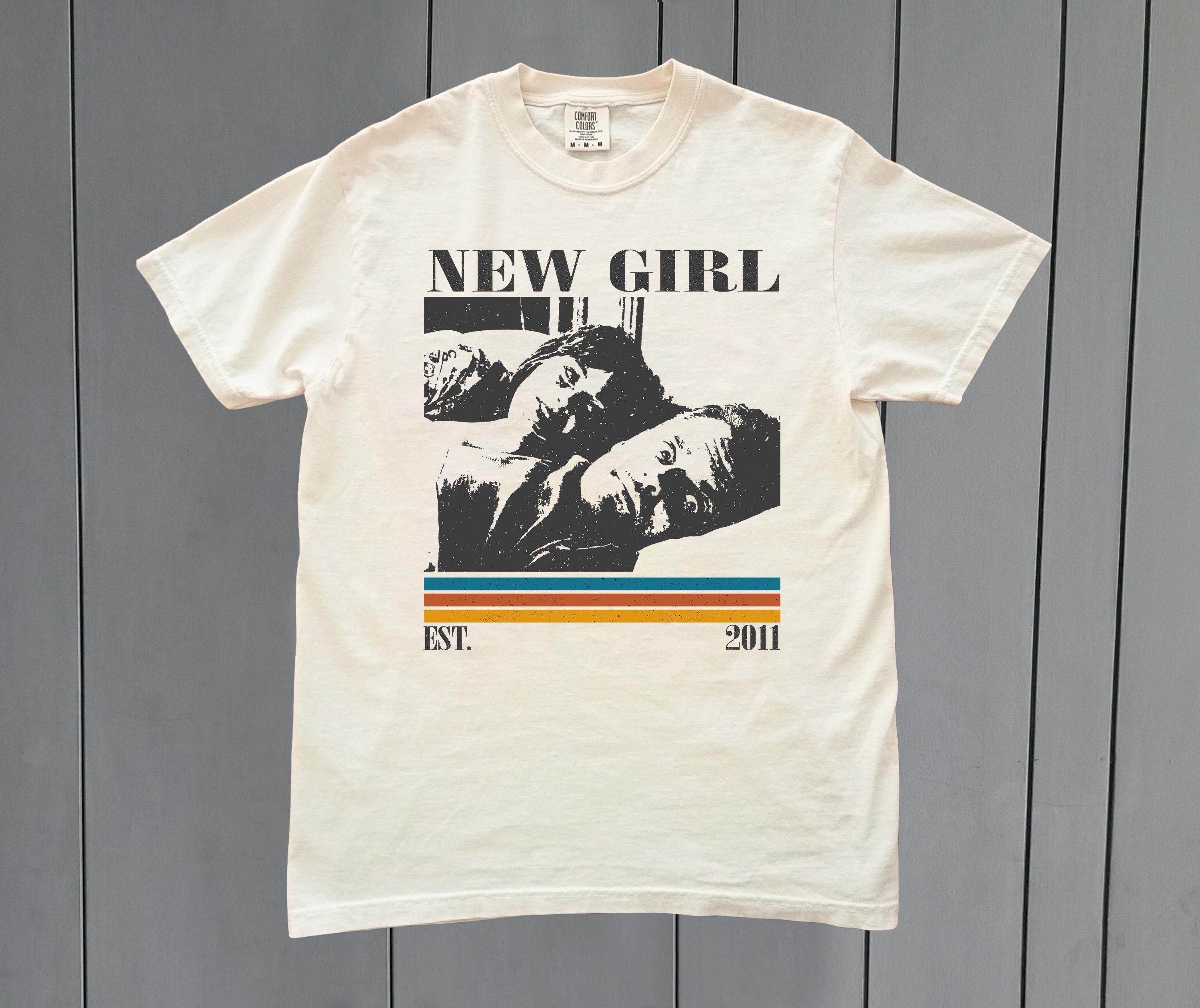Girl Tv Series Comfort Colors Retro Vintage Unisex T-shirt, Sweatshirt, Hoodie (2)