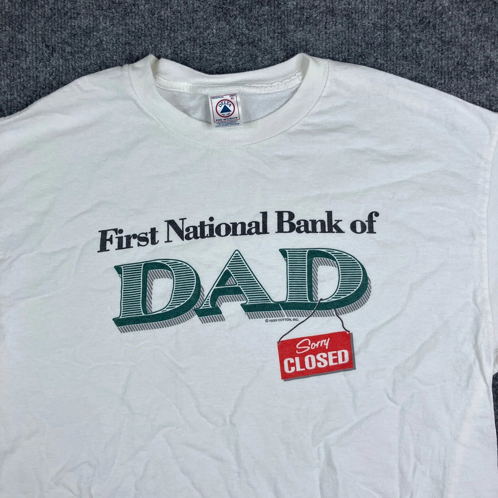 Delta T-Shirt Mens XL White Funny Graphic First National Bank of Dad Closed Joke