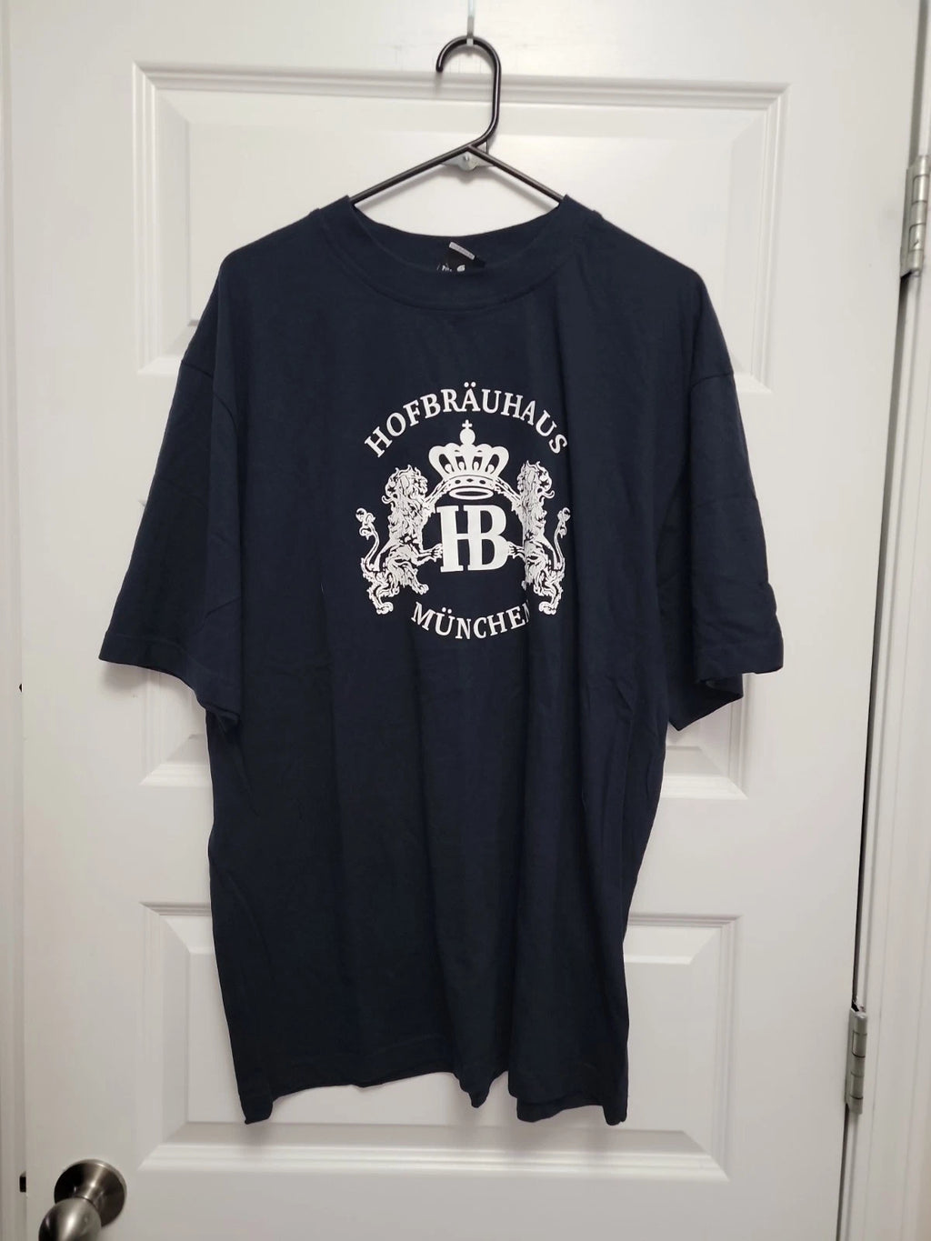 VINTAGE Hofbrauhaus Munchin Munich Germany HB Beer Dark Blue Shirt  XL NWT