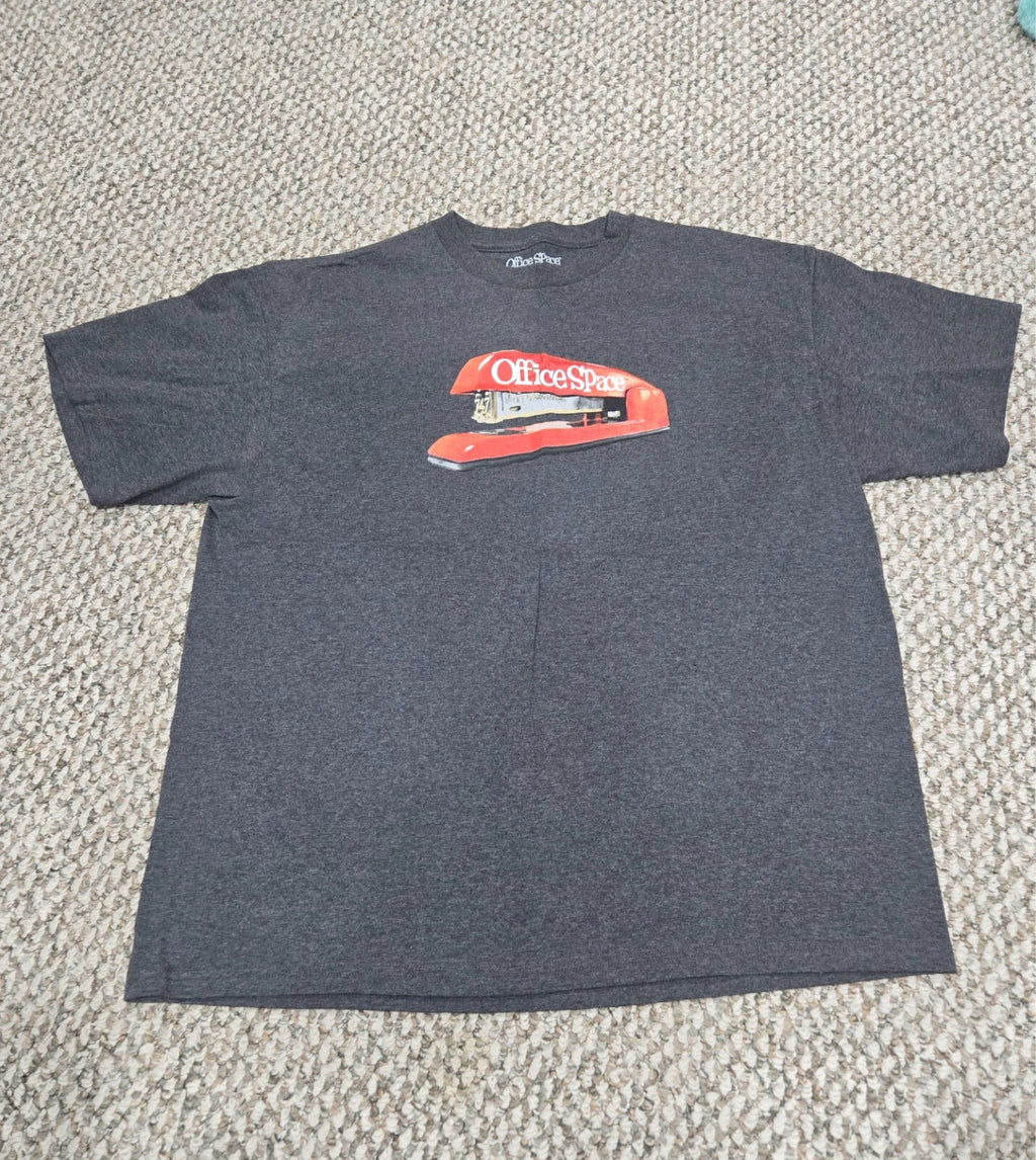 funny Office Space movie Red Swingline Stapler T Shirt XL Used Gray Initech