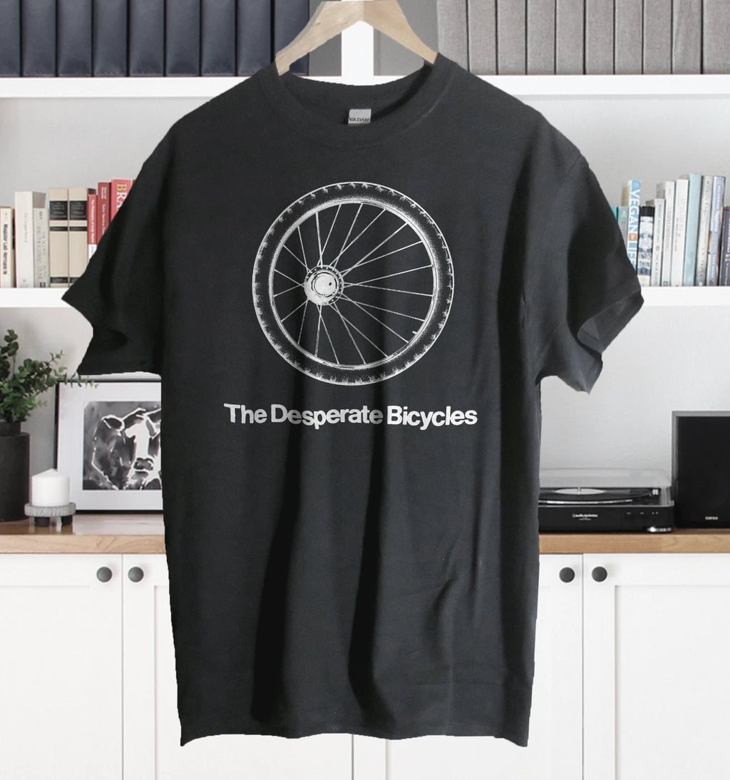 Desperate Bicycles band t shirt UK post punk DIY smokescreen medium was tedium