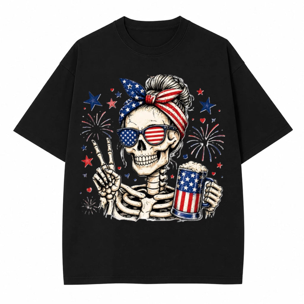 Skull Mom USA Flag Peace Sign Funny 4th of July Patriotic Graphic T-Shirt
