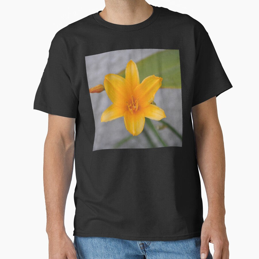 Golden Yellow Daylily Bloom by TheMarketplaceworld