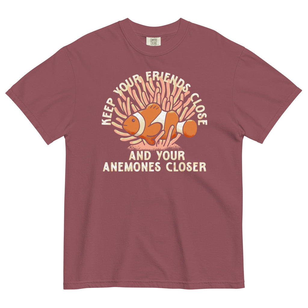 Keep Your Friends Close And Your Anemones Closer Men's Relaxed Fit Tee