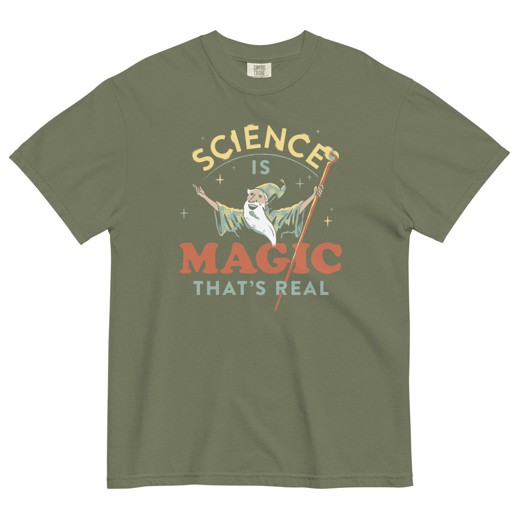 Science Is Magic That's Real Men's Relaxed Fit Tee