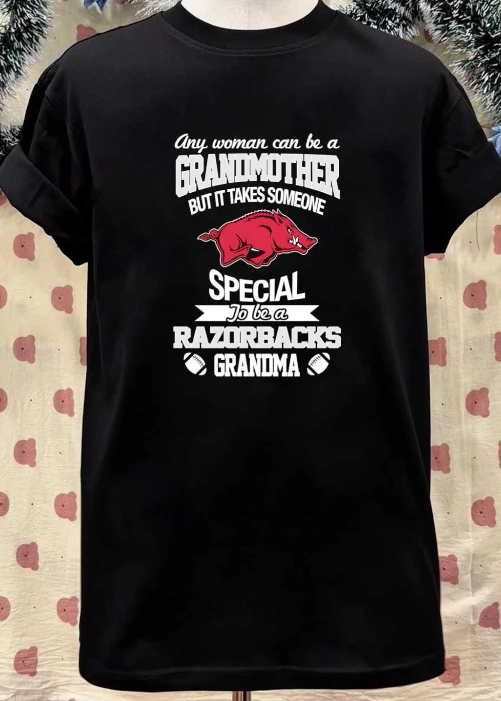 Any Woman Can Be a Grandmother Takes Someone Special Razorbacks Grandma Shirt