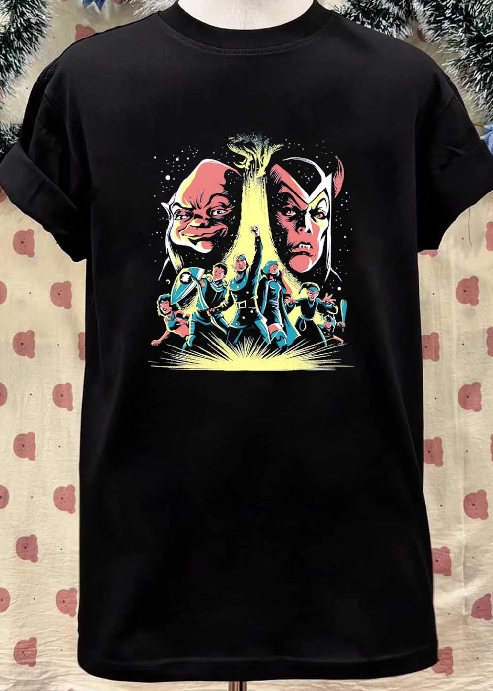 Dungeons & Dragons Classic Character Party Action 80s Cartoon Shirt