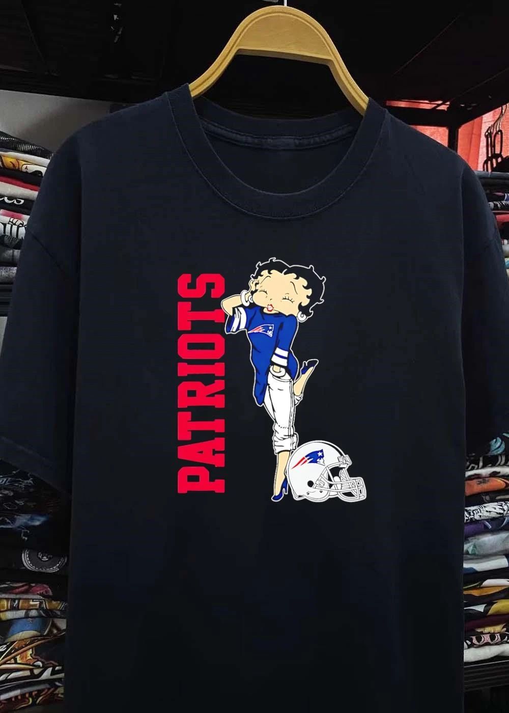 Patriots Betty Standing with Helmet Patriots shirt